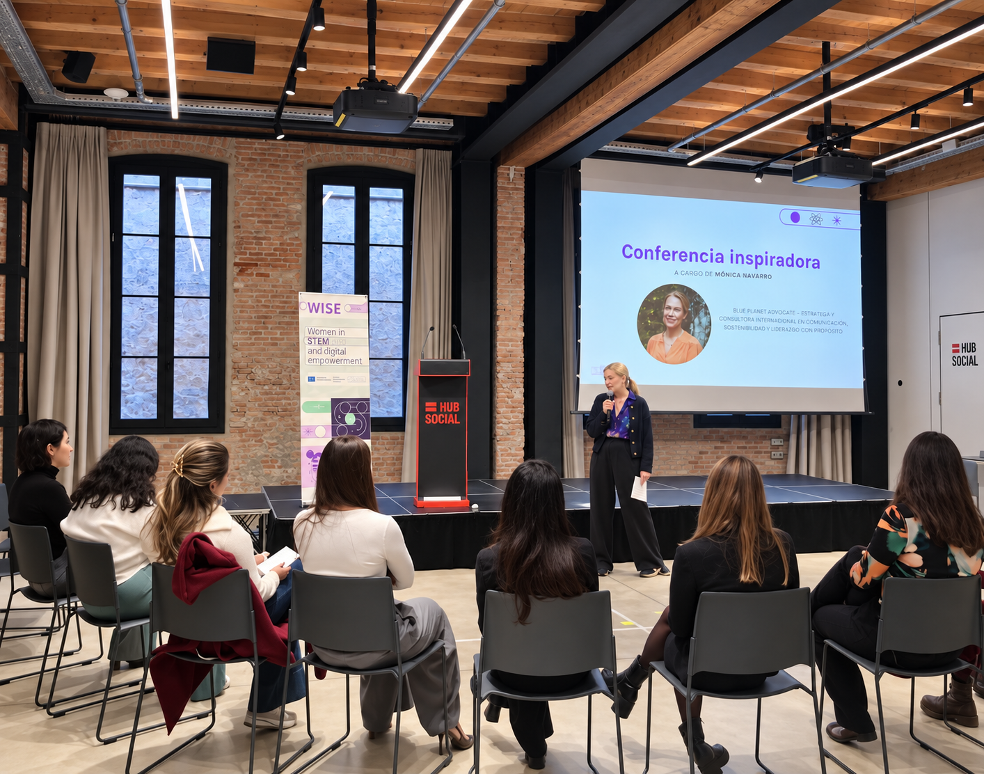 Mónica Navarro speaking at the WISE women in STEM event